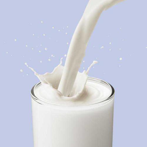婴儿奶粉，为何既不甜，又不香？从味道上如何辨别质量好奶粉？